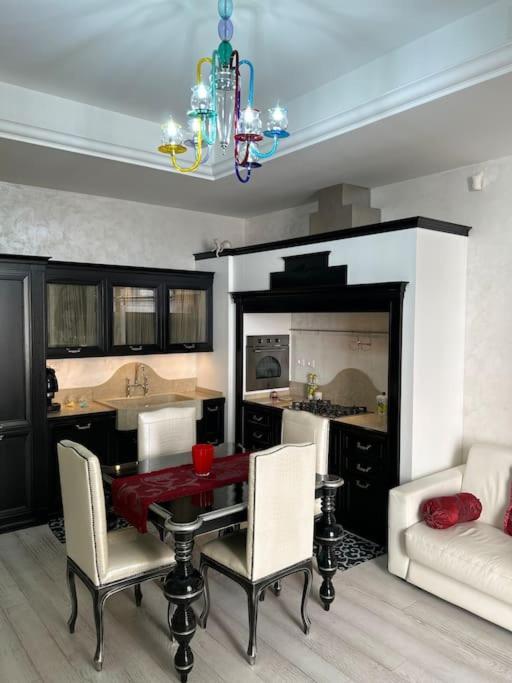 Vacanze Romane Apartment Anzio Bagian luar foto